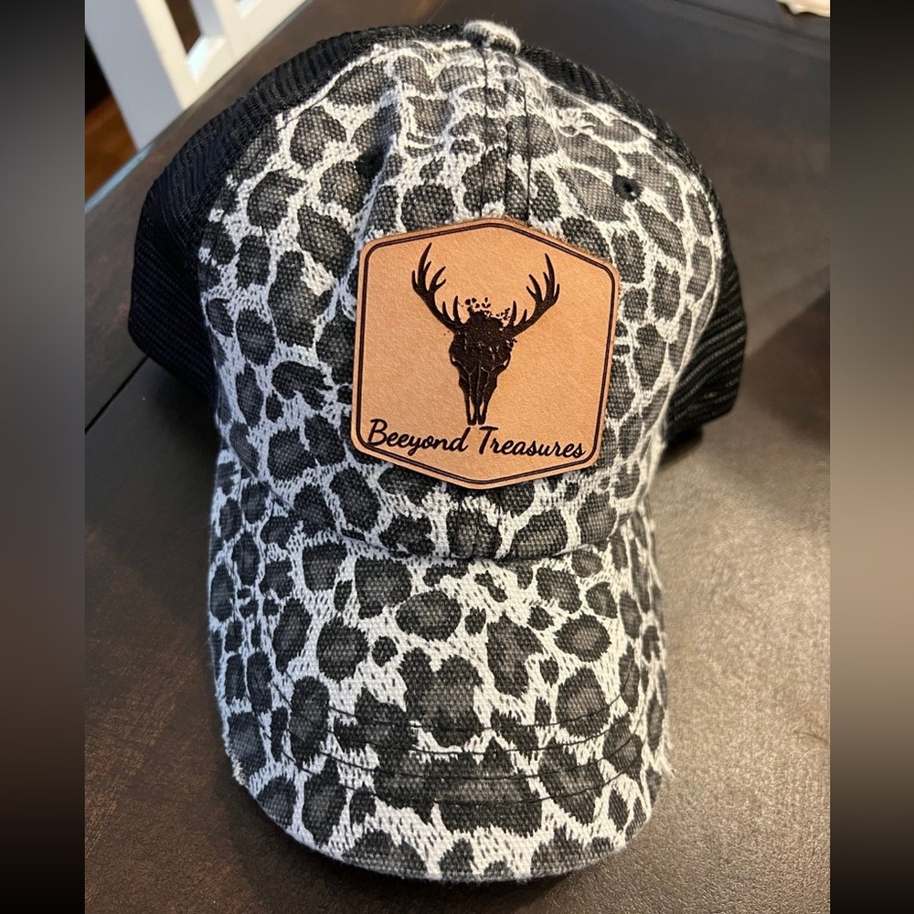 Leopard baseball hat